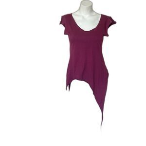Mishu Asymmetrical Plum Top Medium